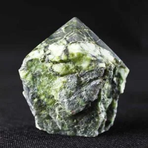 Emerald Top Polished Points